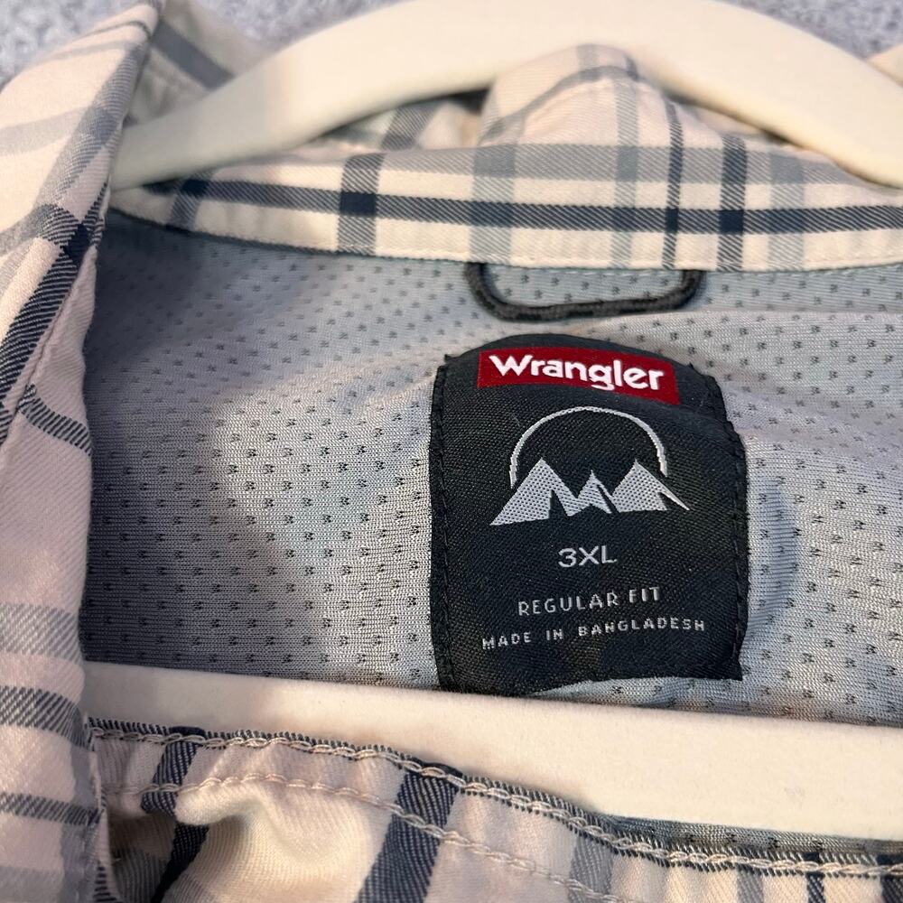 Wrangler outdoor wear plaid short sleeve button down shirt regular fit size 3XL
